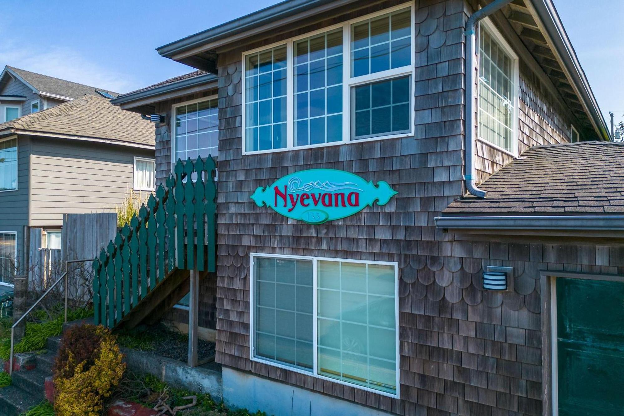 Nyevana Beach House Newport Eksteriør bilde